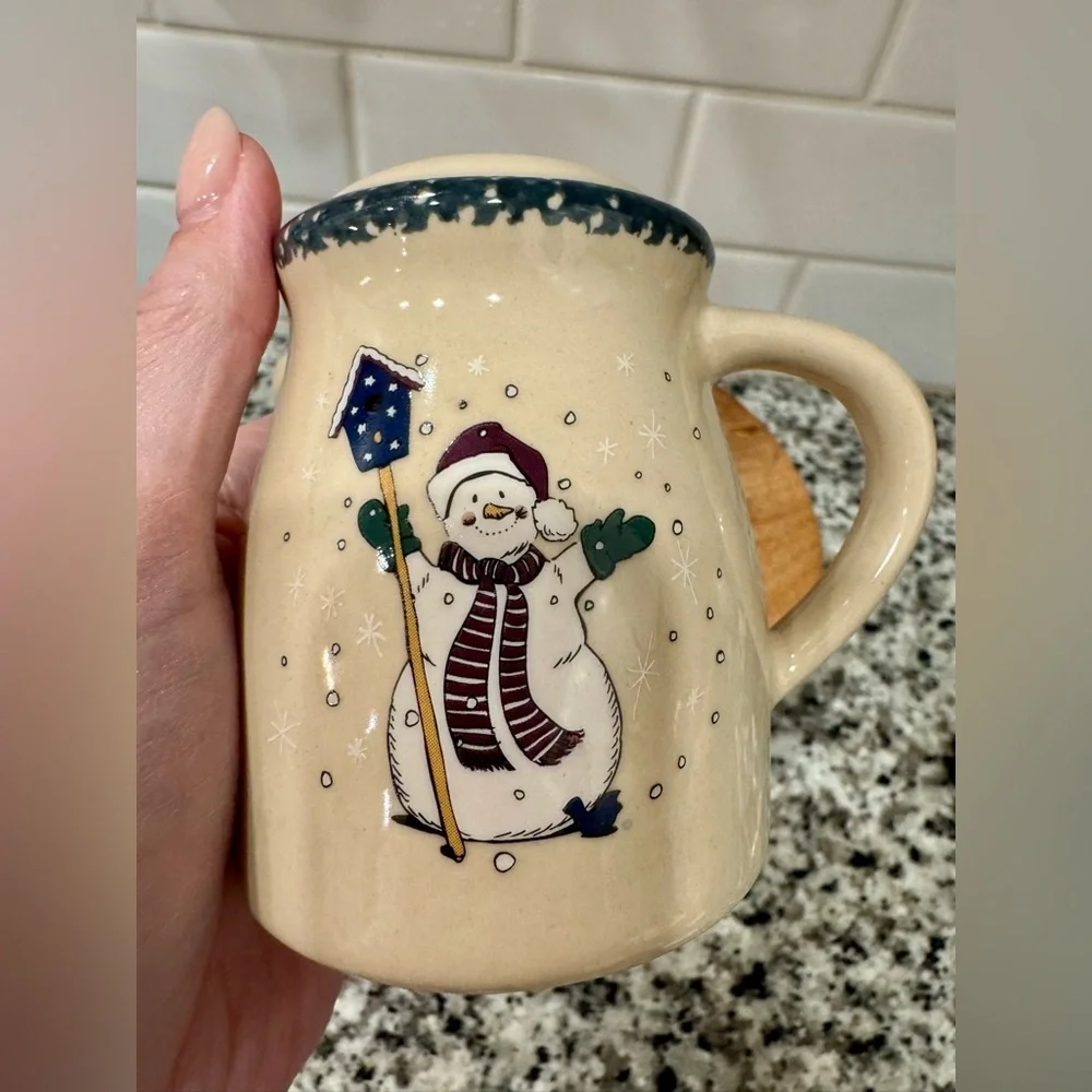 Vintage 90’s Stoneware Snowman Themed‎ Salt & Pepper Shakers